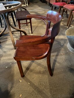 Thonet křesílko - 2