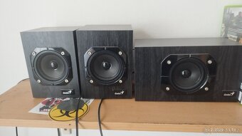 Zesilovač s reproduktory značky Genius - 2