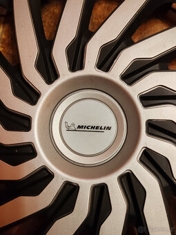 Poklice - 14" - Michelin - 1ks - 2