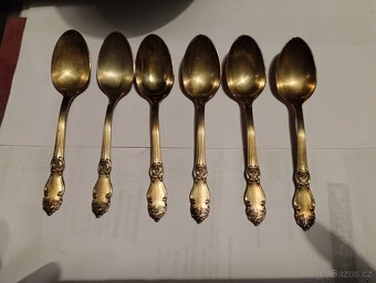 6xstaré krásně zdobené stříbrné lžičky značené z období rusk - 2