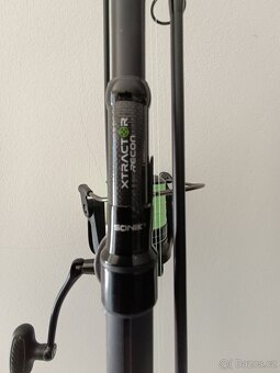 Rybářské pruty Sonik Xtractor recon - 2