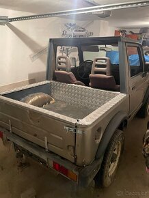 Suzuki samurai - 2