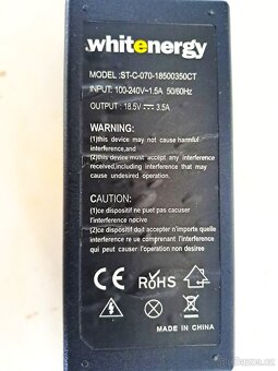 Dobíjecí kabel WHITENERGY, model ST-C-070-18500350CT. - 2