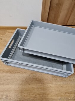 Box na chov červů - 2