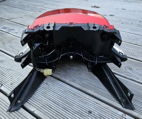 Díly Honda PCX 125 2014 - 2017 LED zadní světlo - 2