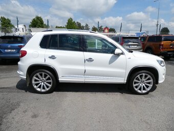Volkswagen Tiguan 2.0 TDi 125kW R-line 4x4, serviska - 2
