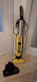Podlahová myčka s vysávání Karcher - 2