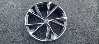 Pěkná al kola Audi S6, RS6 velikost 9 x 21“ - 2