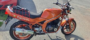 Suzuki GS500 - 2