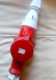 Zásuvka zástrčka 380V 63A 5ti kolík 400V - 2