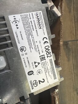 Originální autoradio TOYOTA HILUX REVO - 2