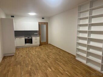 Pronájem 2+kk, 66 m², Vysočany ( Projekt Vivus) - 2