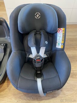 Autosedačka Maxi-Cosi Pearl Pro 2 i-Size + 2x 2way Fix - 2