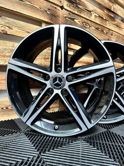 Mercedes A, B, CLA - 4x orig. ALU 5x112 R18 - 2