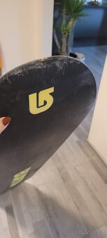 Burton snowboard - 2