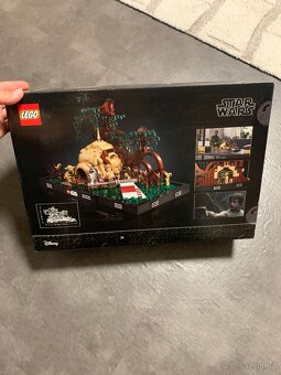 Lego 75330 - Star Wars Jeditský trénink na planetě Dagobah - - 2
