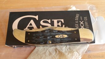 Case Hunter Jigged Buffalo Horn, lovecký zavírací nůž - 2