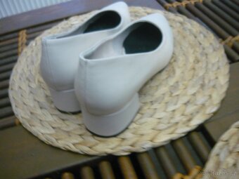 nové dámské lodičky vel.40 - 2