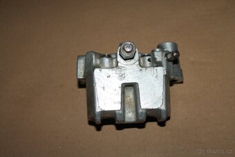 ČZ 125/519 Brzdiče přední a zadní - 2