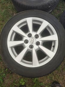 Alu kola Avensis 17"originál - 2