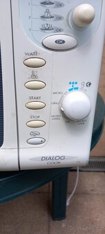 Mikrovlnná trouba s grilem - 2