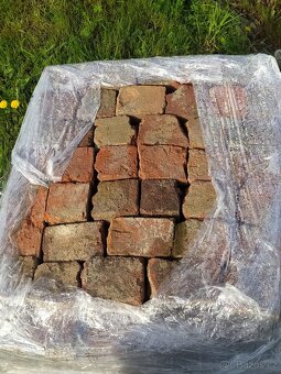 Nové i staré cihly - 2