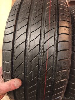 195/55/16 Michelin top - 2