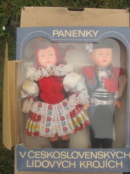 panenky v kroji 1 - 2