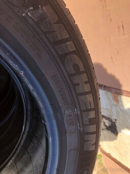 Letní pneu 215/55/17 - 2