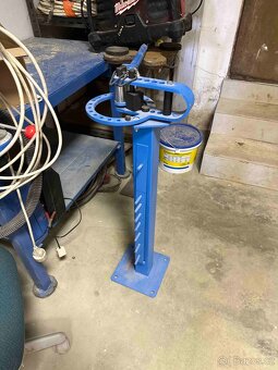 prodám nepoužitou ohýbačku profilů - 2