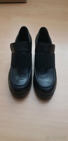 dámské kožená polobotka vel. 40 - 2