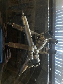 Vstrikovace bmw 7798446 - 2