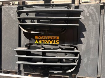 Mřížka předního nárazníku touareg 7p - 2