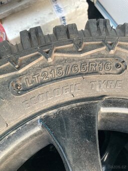 R16 215/65 5x114,3 zimní - 2