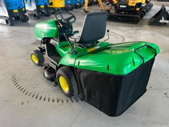 Zahradní traktor, sekačka, traktůrek - 2