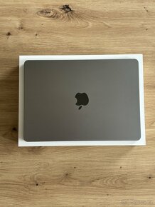 MacBook Air M3 2024, měsíc starý, úplně nový - 2