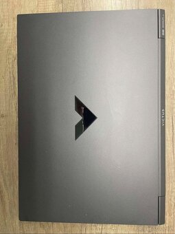 VICTUS by HP Mica Silver - 2