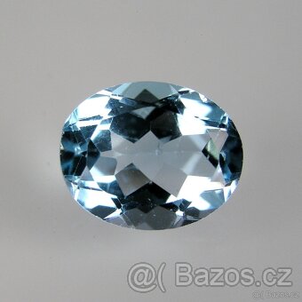 Topaz- ovál, modif. briliant - 3,24 ct. - 2