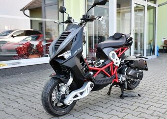 Italjet Dragster 200 ABS benzín automat 13 kw - 2
