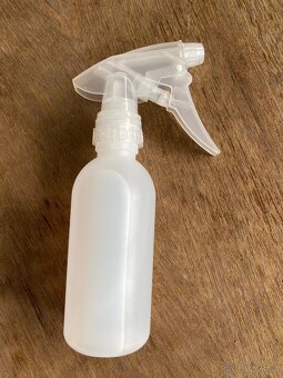 Sprej 200ml s dezinfekcí na ruce - 2