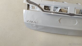 Dveře páté Škoda Scala - 2