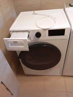 Sušička Beko XDF85245CSH3BH, skoro nová, A+++ - 2