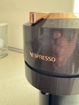 Kávovar Nespresso Vertuo Next - 2