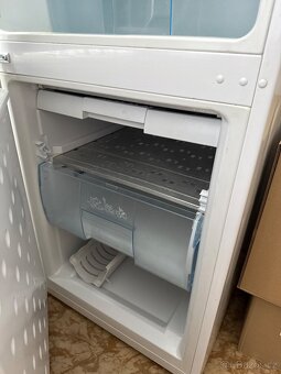 Lednice s mrazakem - 2