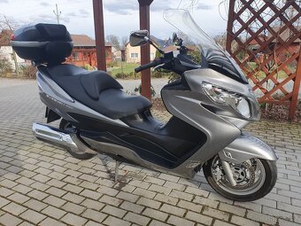 SUZUKI BURGMAN r.v. 2011 - 2