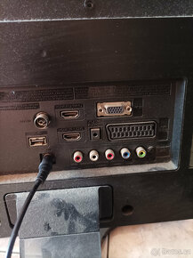 Monitor,televize Samsung T24E390EW - 2