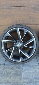 Alu VEGA R19 - 2