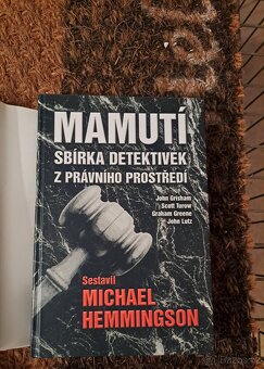 Mamutí sbírka detektivek z pravního prostředí - 2