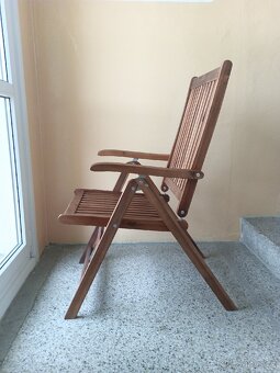 Skládací zahradní křesílko. - 2
