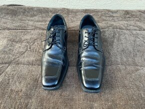 Pánské společenské boty zn.Pierre Cardin vel.41 - 2